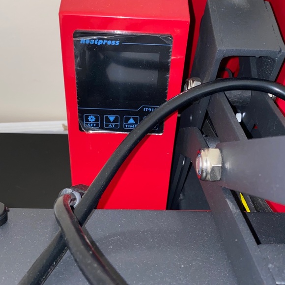 15x15 Clamshell heat press - Picture 4 of 5